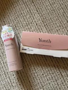 Yunthの美容液と洗顔フォームのサムネイル