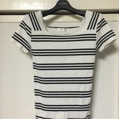 CHRIF  ボーダートップスのサムネイル