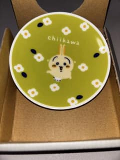 1枚 ちいかわ フラワーガーデン 豆皿 うさぎ 【新品未使用品】のサムネイル