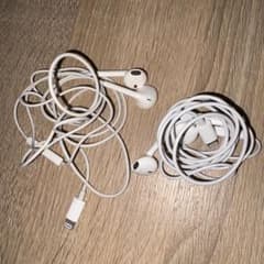 値下げライトニング有線イヤホンのサムネイル