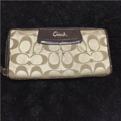 coach 長財布のサムネイル