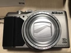 Nikon COOLPIX Style COOLPIX S9900 SILVERのサムネイル