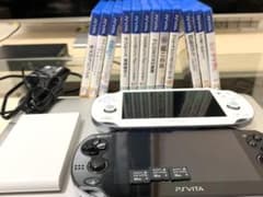 VitaTVとVita2台(初音ミクモデル)ソフト12本メモカ有のサムネイル