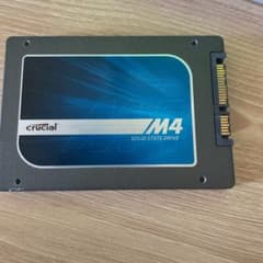 Crucial 256GB SSDのサムネイル