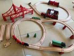 BRIO クラシックDXレールセット　メトロレールウェイ　ダブルサスペンションのサムネイル