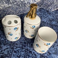 【美品⭐️イタリア製】T.Limoges 青い花柄 バスルーム3点セット 美品⭐️イタリア製】T.Limogesリモージュ青い花柄 バスルーム3点