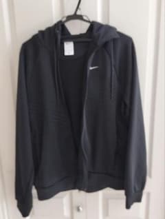 Nike Therma-Fit ジャケット XL ブラックのサムネイル
