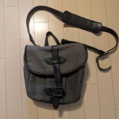 FILSON ショルダーバッグ