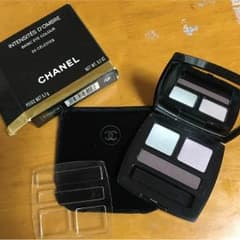 シャネルのアイシャドウですのサムネイル