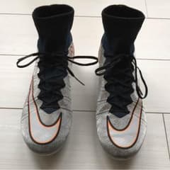 ナイキ【値下げ】マーキュリアル スーパーフライ CR7 27㎝ サッカースパイクのサムネイル