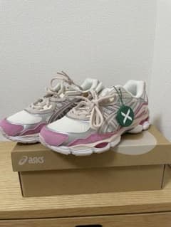 ASICS GEL-NYC ホワイト/ピンク スニーカーのサムネイル