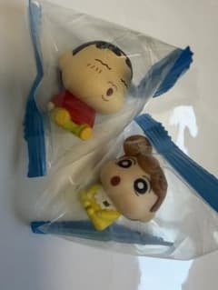 クレヨンしんちゃん フィギュア 2種セットのサムネイル
