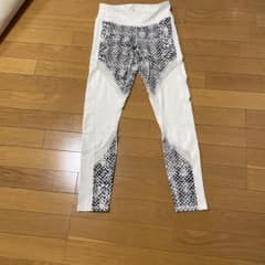 PUMAレギンスのサムネイル