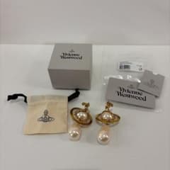 GIANT PEARL DROP EARRINGS