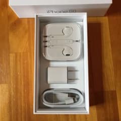 iPhone SE イヤホン 充電器のサムネイル