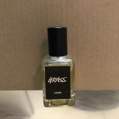 LUSH GRASS 地球の輝き　パフュームのサムネイル