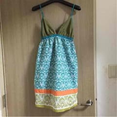 美品！お買い得！billabong サーフワンピースのサムネイル