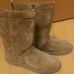 UGGアグショートブーツ✩新品✩24.0cmのサムネイル