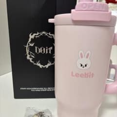 スキズ SKZOO タンブラー LEEBIT スキズ SKZOO タンブラー LEEBIT - メルカリ