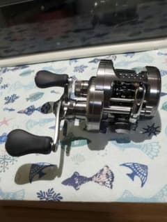 シマノ　17 カルカッタコンクエストBFS HG 右ハンドルのサムネイル