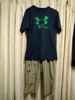 UNDER ARMOUR　上下のサムネイル