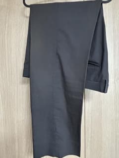 メンズ　スラックス　薄い黒のサムネイル