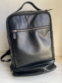 【ちゃー様専用】レザーリュックのサムネイル