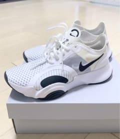 【未使用】NIKE レディース スニーカー/24cmのサムネイル