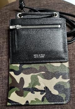人気‼️2144☆新品☆ラルコバレーノ☆フラップショルダーウォレット 
