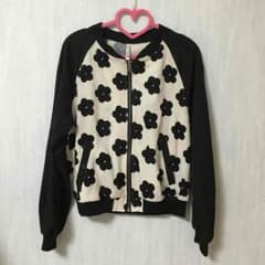SALE♡デイジー柄ブルゾンのサムネイル