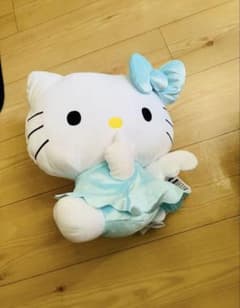 ハローキティ ぬいぐるみ 水色ドレスのサムネイル