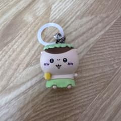 映画　ちいかわ 入場者特典 めじるしアクセサリー　くりまんじゅうのサムネイル