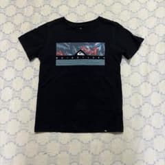 QUIKSILVER クイックシルバー Tシャツ 130cmのサムネイル