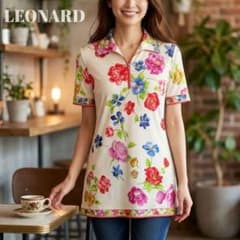 a87【美品】レオナール 花柄 カットソーチュニック ホワイト系 Mサイズ