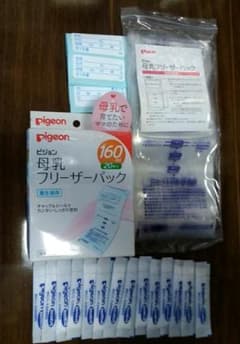【ピジョン】母乳フリーザーパック160mL 14枚とミルクポンＳ顆粒 14包のサムネイル