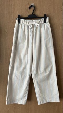 【美品】デッサン ワイドパンツ マルチストライプのサムネイル