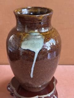 河井寛次郎作飴海鼠釉立首瓶　晩年期作　一点物 河井寛次郎作飴海鼠釉立首瓶 晩年期作 一点物 - メルカリ