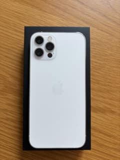 iPhone12pro 256GBのサムネイル