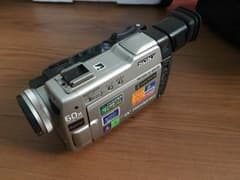 SONY DCR-TRV9 倉庫整理品のサムネイル