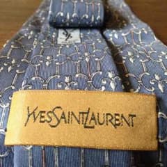 イブサンローラン 美品のサムネイル