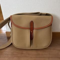 ブレディー ショルダーバッグ - メルカリ