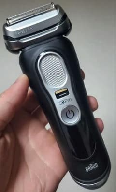 【kelapa様専用】BRAUN(ブラウン) 電気シェーバー シリーズ9Proのサムネイル
