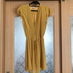 【ふるかわさん様専用】H&M＊からし色ワンピースのサムネイル