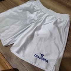 ぴよママ様専用☆DIADORA　サッカーパンツ　150のサムネイル