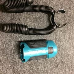 【値下げ】マキタ 懐中電灯 ハグハグライト ＭＬ101のサムネイル