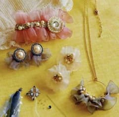フェリシモ 刺繍キット オーガンジーアクセサリー 6点セットのサムネイル
