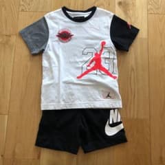 NIKE ナイキ　ジョーダン  キッズ　セットアップ  tシャツ パンツのサムネイル