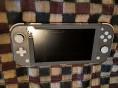 Nintendo Switch Lite グレー 本体　カバー付きのサムネイル