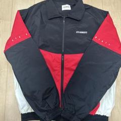 QT8 GARMENTS ナイロンジャケット レッド/ブラック QT8 GARMENTS ナイロンジャケット レッド/ブラック - メルカリ