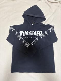 THRASHER パーカー ネイビー袖ロゴ Lサイズのサムネイル